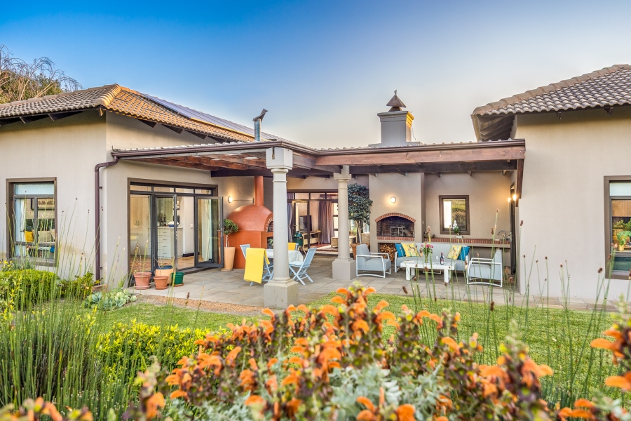 4 Bedroom Property for Sale in Klein Zevenwacht Western Cape